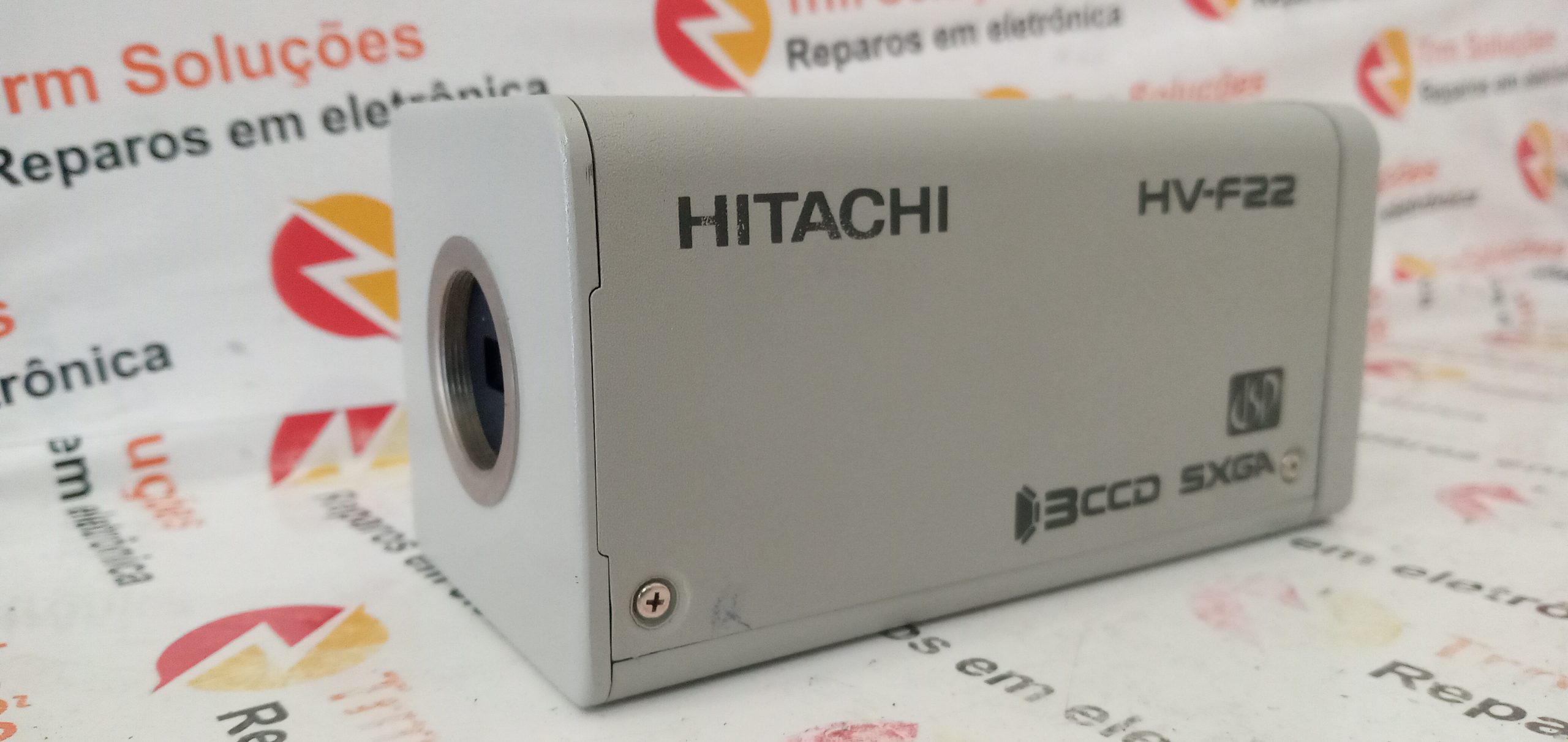 HITACHI - HV-F22