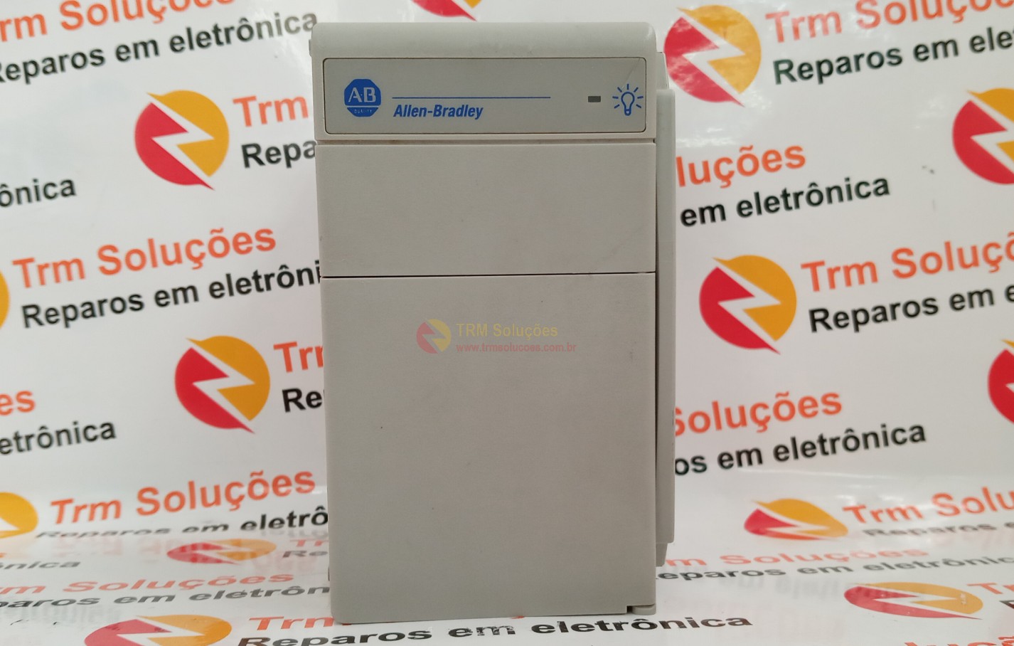 ALLEN-BRADLEY - 1769-PA4